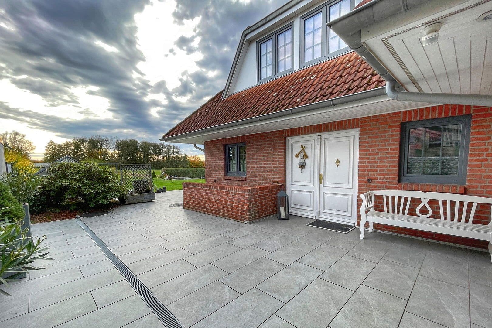 Predaj domu 113 m², pozemek 800 m², Rellingen, Šlezvicko-Holštajnsko Predaj domu 113 m², pozemek 800 m², Rellingen, Šlezvicko-Holštajnsko