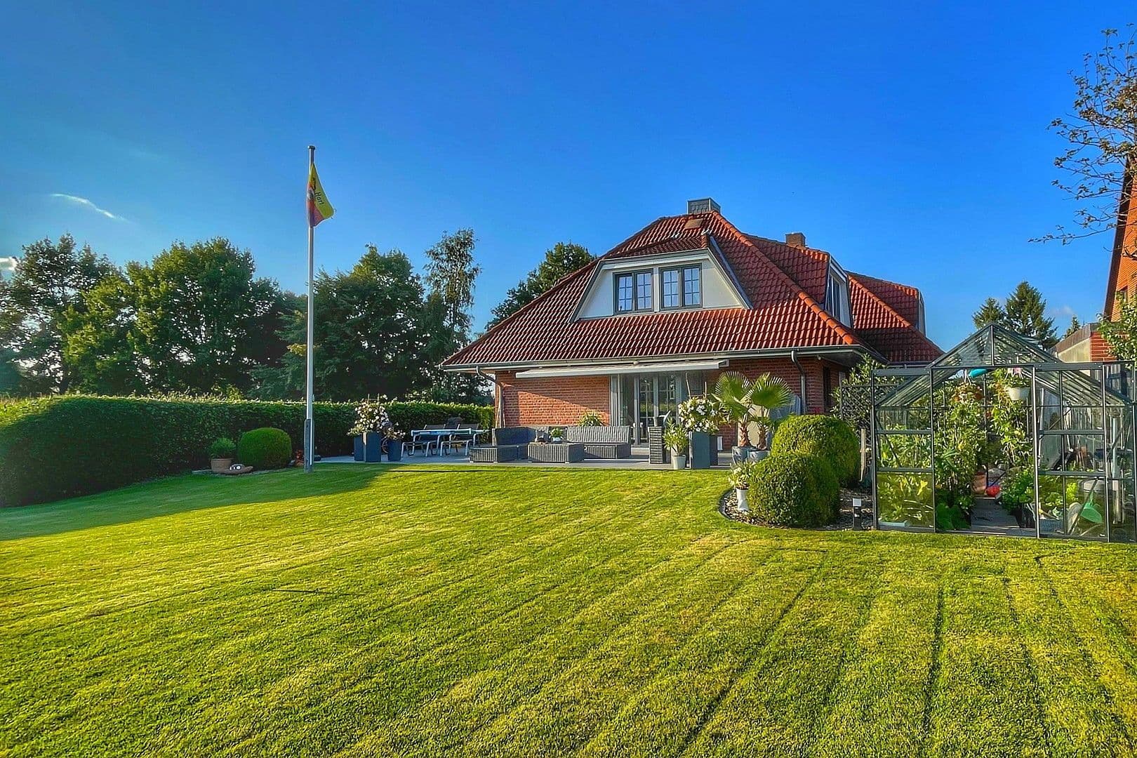 Predaj domu 113 m², pozemek 800 m², Rellingen, Šlezvicko-Holštajnsko Predaj domu 113 m², pozemek 800 m², Rellingen, Šlezvicko-Holštajnsko