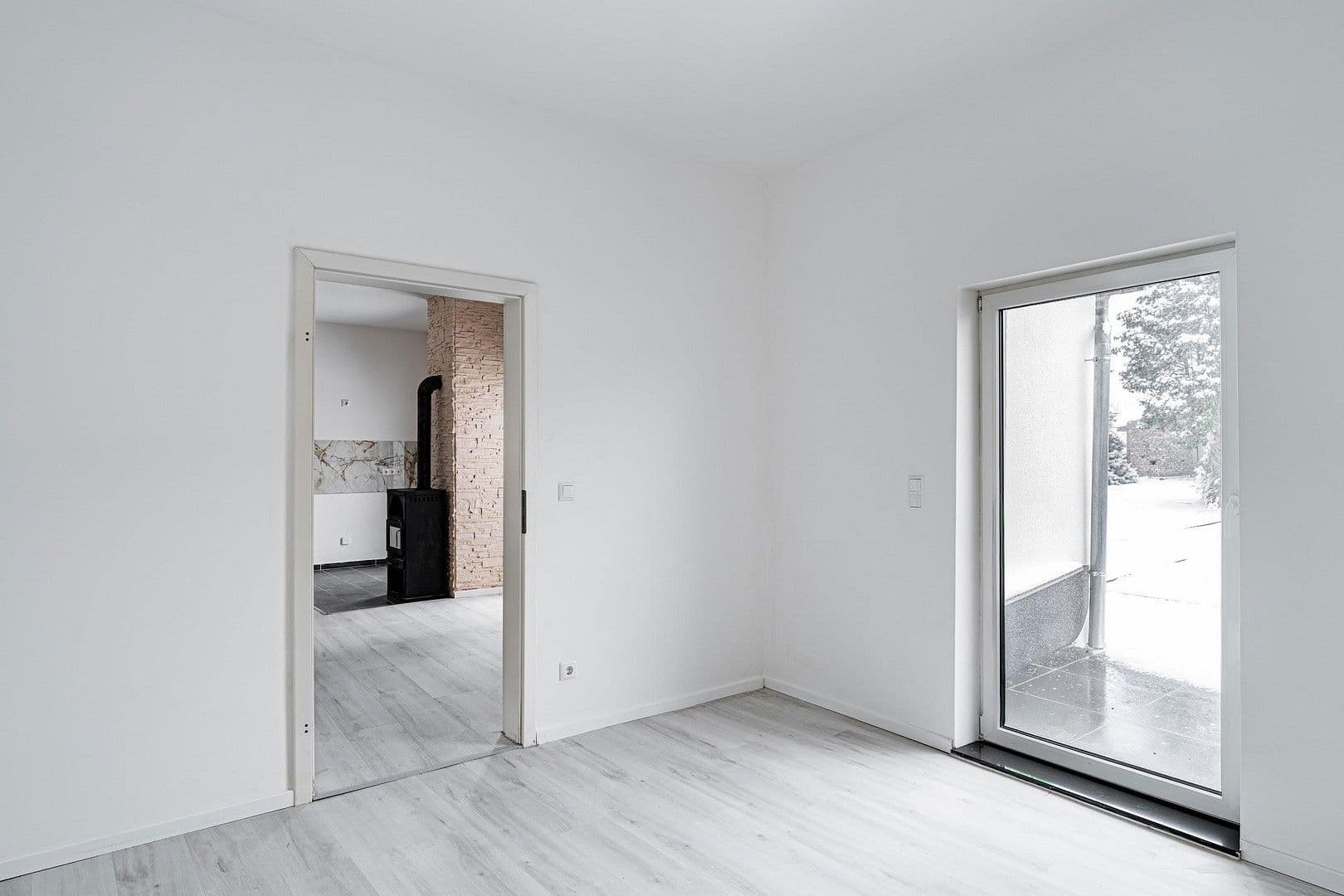 Predaj domu 101 m², pozemek 576 m², Grünbergallee 30, Berlin, Berlín Predaj domu 101 m², pozemek 576 m², Grünbergallee 30, Berlin, Berlín