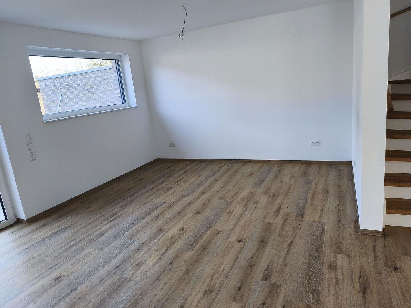 Prenájom domu 129 m², pozemek 367 m², Hebbelstr.6d u. 6e, Neuenkirchen, Severné Porýnie - Westfálsko Prenájom domu 129 m², pozemek 367 m², Hebbelstr.6d u. 6e, Neuenkirchen, Severné Porýnie - Westfálsko