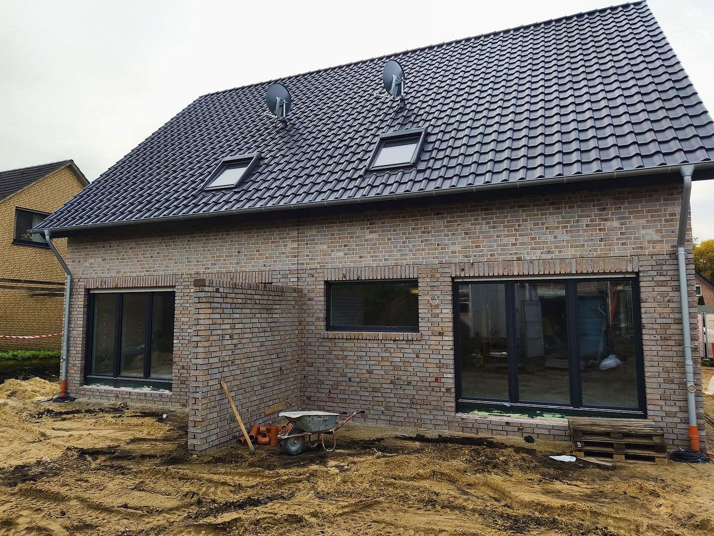 Prenájom domu 129 m², pozemek 367 m², Hebbelstr.6d u. 6e, Neuenkirchen, Severné Porýnie - Westfálsko Prenájom domu 129 m², pozemek 367 m², Hebbelstr.6d u. 6e, Neuenkirchen, Severné Porýnie - Westfálsko