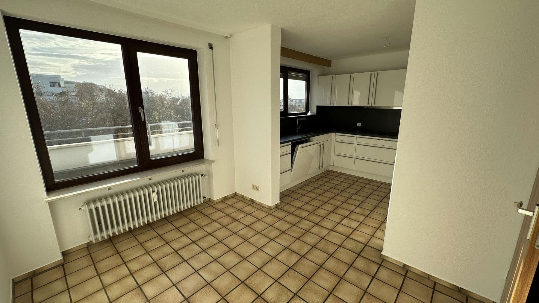Predaj bytu 4-izbový 133 m², Gundelfingen, Bádensko-Wurttembersko Predaj bytu 4-izbový 133 m², Gundelfingen, Bádensko-Wurttembersko
