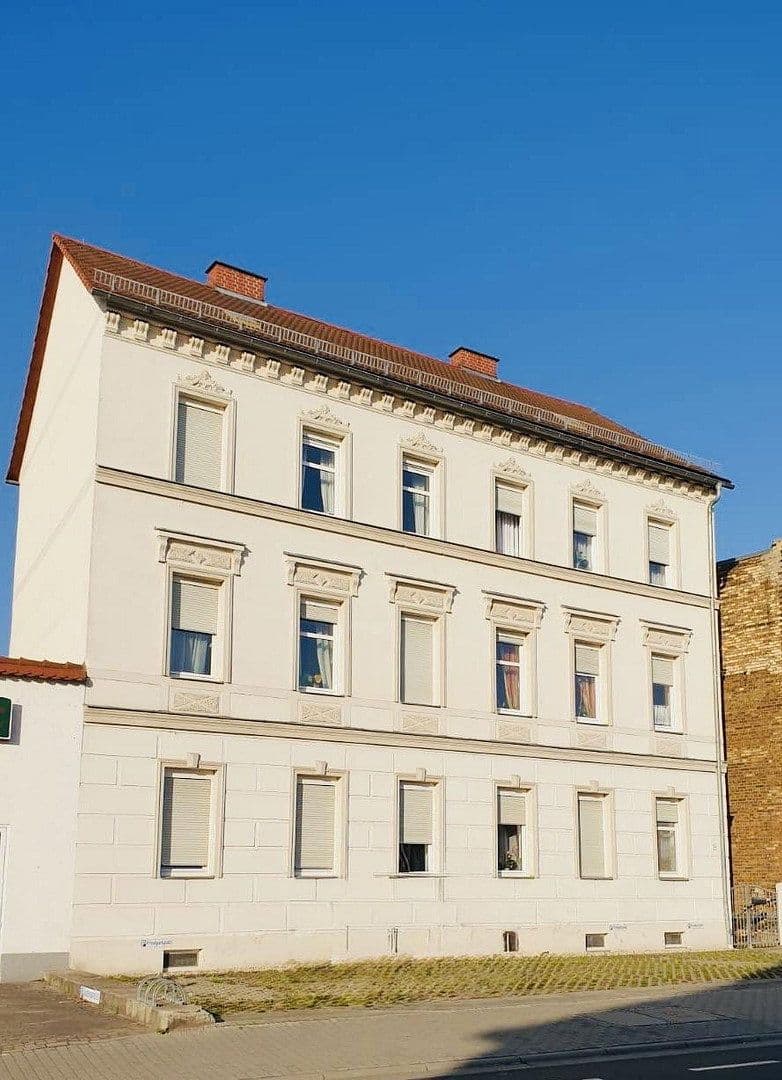 Predaj domu 305 m², pozemek 558 m², Delitzsch, Sasko Predaj domu 305 m², pozemek 558 m², Delitzsch, Sasko