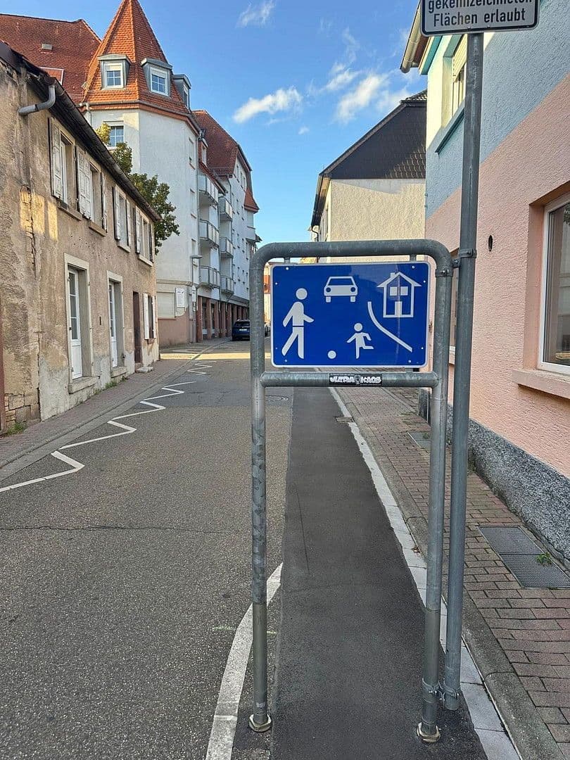 Predaj domu 162 m², pozemek 210 m², Nusslocher Str. 7, Leimen, Bádensko-Wurttembersko Predaj domu 162 m², pozemek 210 m², Nusslocher Str. 7, Leimen, Bádensko-Wurttembersko