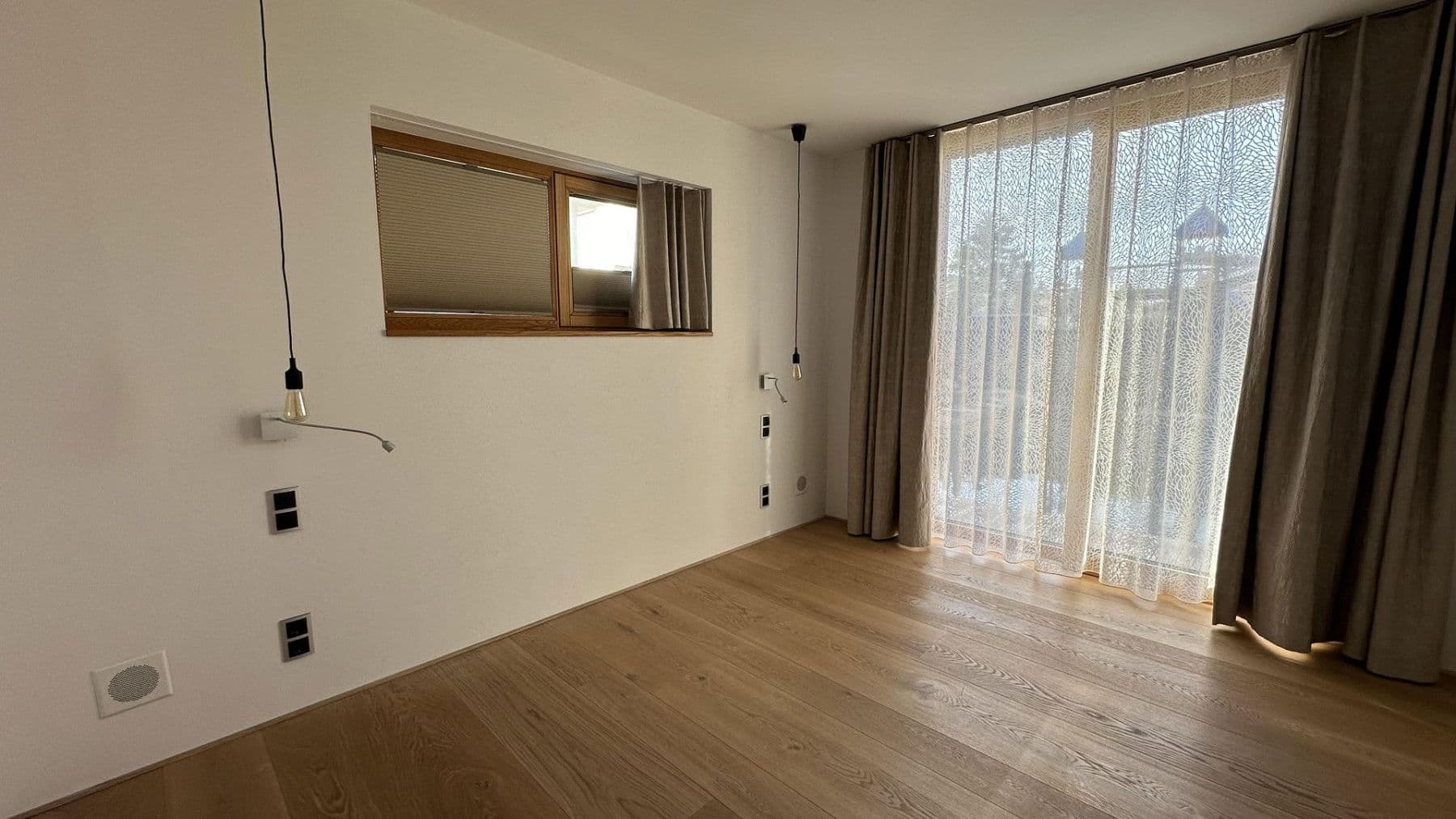 Predaj domu 220 m², pozemek 490 m², Velden, Bavorsko Predaj domu 220 m², pozemek 490 m², Velden, Bavorsko