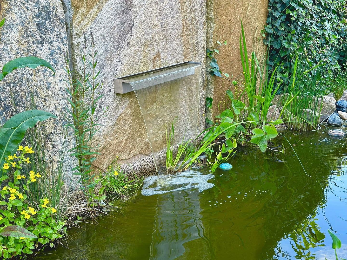 Predaj domu 220 m², pozemek 490 m², Velden, Bavorsko Predaj domu 220 m², pozemek 490 m², Velden, Bavorsko