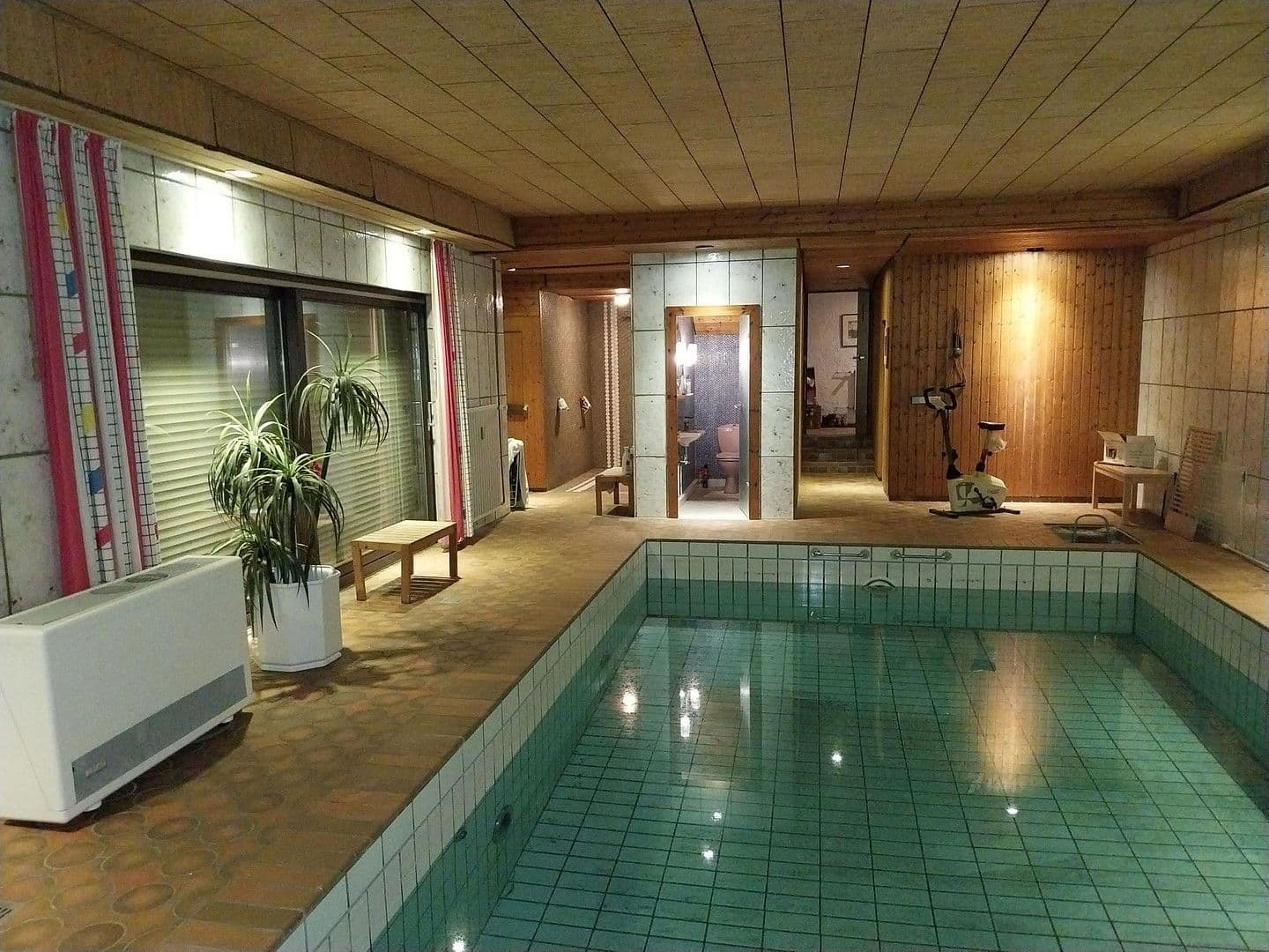 Predaj domu 436 m², pozemek 2.945 m², Warmensteinach, Bavorsko Predaj domu 436 m², pozemek 2.945 m², Warmensteinach, Bavorsko