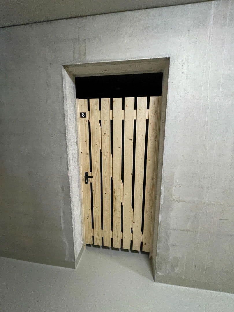 Prenájom bytu 2-izbový 82 m², Piesport, Porýnie-Falcko Prenájom bytu 2-izbový 82 m², Piesport, Porýnie-Falcko