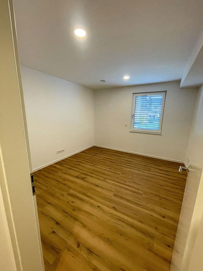 Prenájom bytu 1-izbový 63 m², Piesport, Porýnie-Falcko Prenájom bytu 1-izbový 63 m², Piesport, Porýnie-Falcko