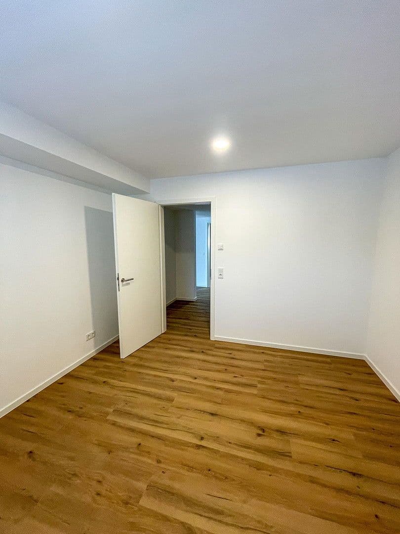 Prenájom bytu 1-izbový 63 m², Piesport, Porýnie-Falcko Prenájom bytu 1-izbový 63 m², Piesport, Porýnie-Falcko