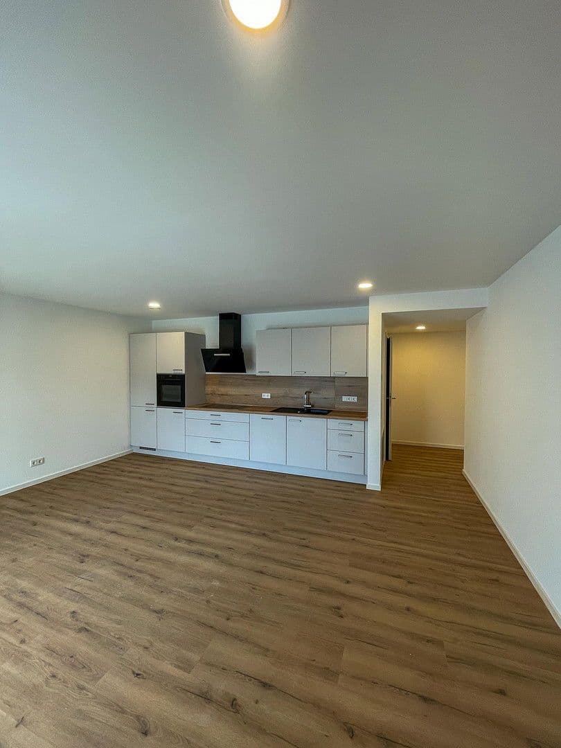 Prenájom bytu 1-izbový 63 m², Piesport, Porýnie-Falcko Prenájom bytu 1-izbový 63 m², Piesport, Porýnie-Falcko