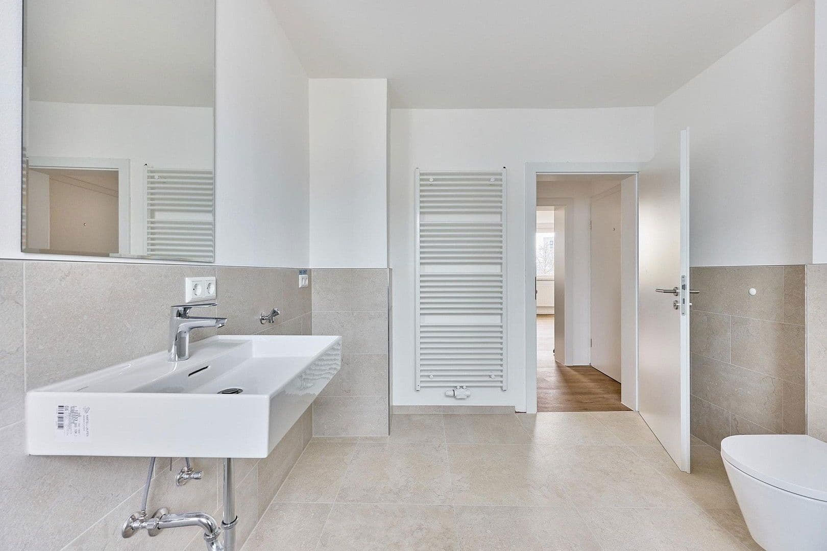 Prenájom bytu 2-izbový 64 m², Amerikaner Str. 13, Mannheim, Bádensko-Wurttembersko Prenájom bytu 2-izbový 64 m², Amerikaner Str. 13, Mannheim, Bádensko-Wurttembersko