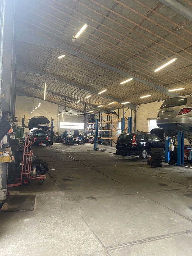 Prenájom nebytového priestoru 360 m², Margarete-von-Wrangell-Straße 17, Hanau, Hesensko Prenájom nebytového priestoru 360 m², Margarete-von-Wrangell-Straße 17, Hanau, Hesensko