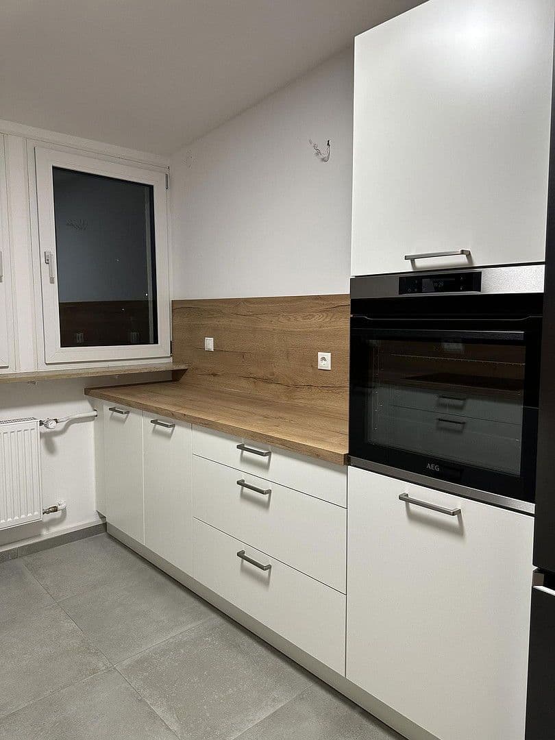 Prenájom bytu 3-izbový 94 m², Badstr. 131, Egloffstein, Bavorsko Prenájom bytu 3-izbový 94 m², Badstr. 131, Egloffstein, Bavorsko