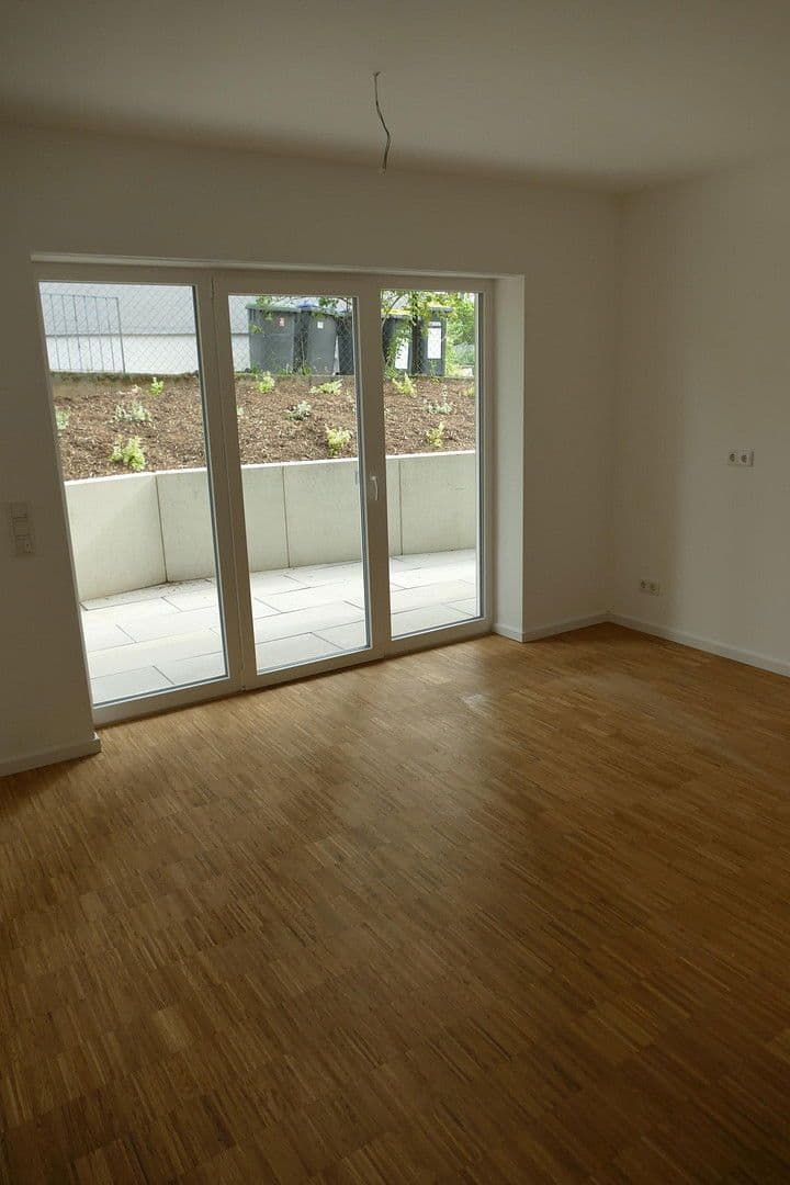 Prenájom bytu 2-izbový 85 m², Gießen, Hesensko Prenájom bytu 2-izbový 85 m², Gießen, Hesensko