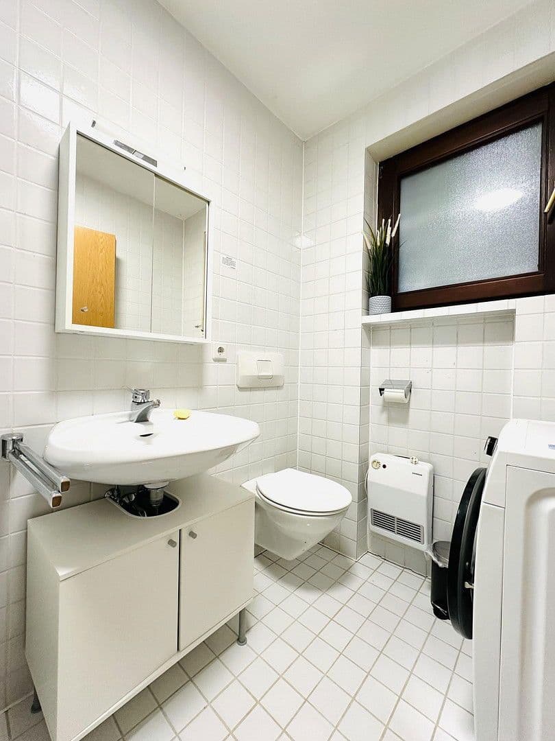 Prenájom bytu 1-izbový 40 m², Im Oberen Kienle 71, Stuttgart, Bádensko-Wurttembersko Prenájom bytu 1-izbový 40 m², Im Oberen Kienle 71, Stuttgart, Bádensko-Wurttembersko