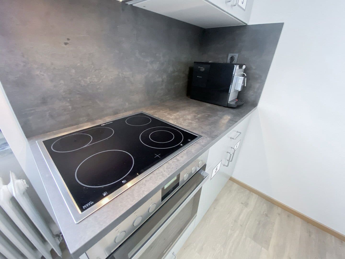 Prenájom bytu 25 m², Neben dem Mühlweg 10, Bischofsheim, Hesensko Prenájom bytu 25 m², Neben dem Mühlweg 10, Bischofsheim, Hesensko