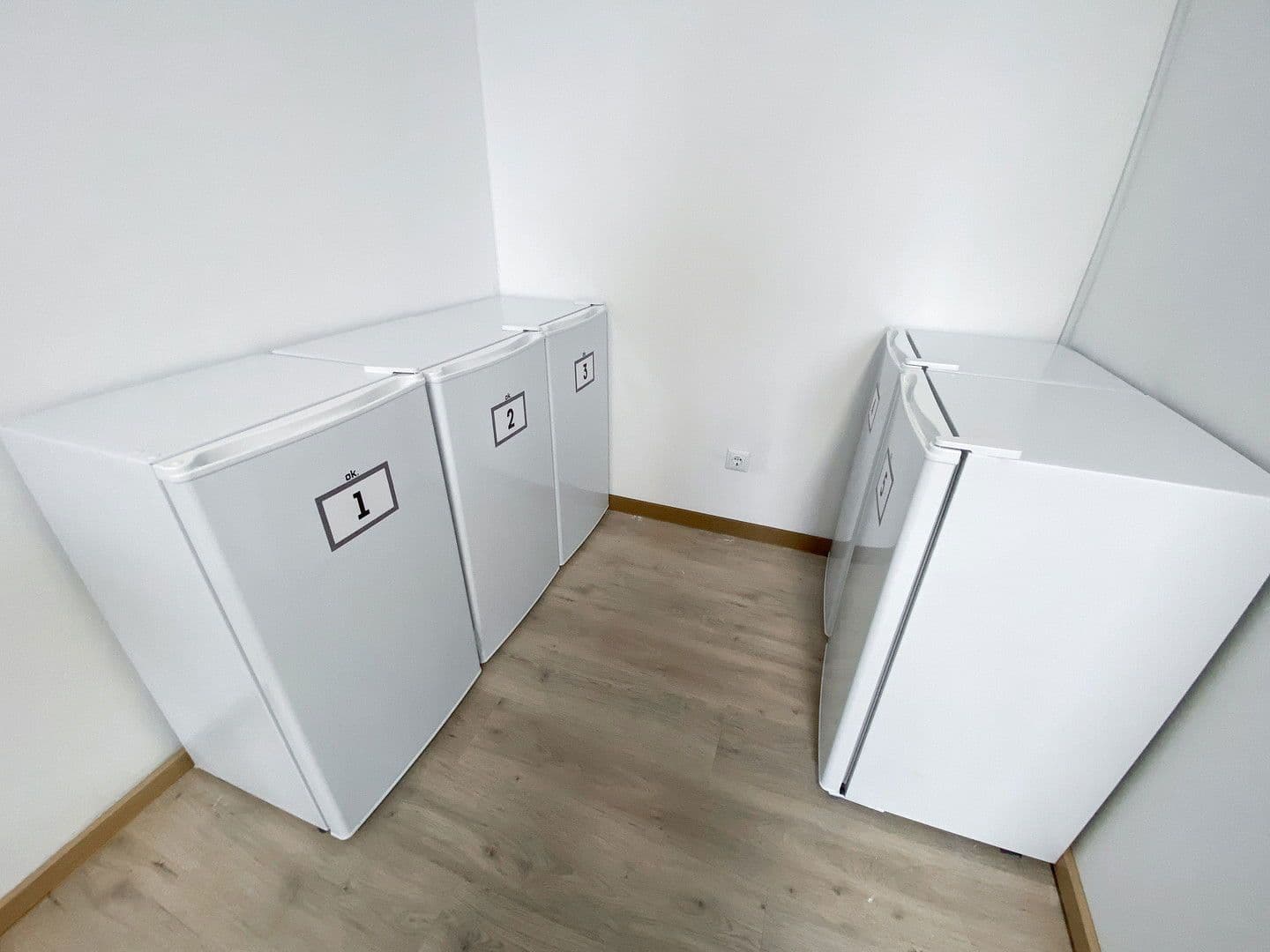 Prenájom bytu 25 m², Neben dem Mühlweg 10, Bischofsheim, Hesensko Prenájom bytu 25 m², Neben dem Mühlweg 10, Bischofsheim, Hesensko