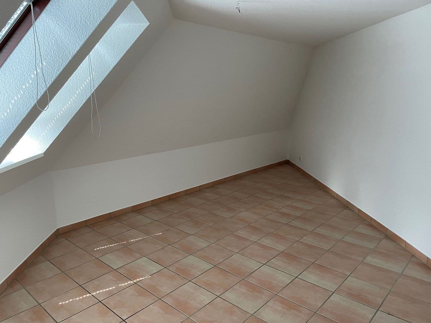 Prenájom bytu 3-izbový 116 m², Quickborn, Šlezvicko-Holštajnsko Prenájom bytu 3-izbový 116 m², Quickborn, Šlezvicko-Holštajnsko