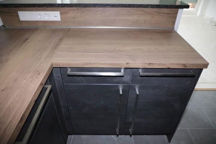 Prenájom bytu 4-izbový 160 m², Hürth, Severné Porýnie - Westfálsko Prenájom bytu 4-izbový 160 m², Hürth, Severné Porýnie - Westfálsko