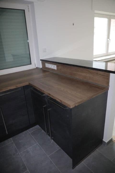 Prenájom bytu 4-izbový 160 m², Hürth, Severné Porýnie - Westfálsko Prenájom bytu 4-izbový 160 m², Hürth, Severné Porýnie - Westfálsko