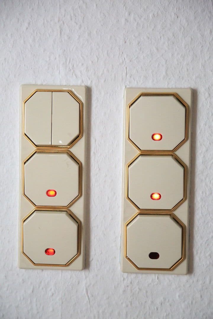 Prenájom bytu 4-izbový 160 m², Hürth, Severné Porýnie - Westfálsko Prenájom bytu 4-izbový 160 m², Hürth, Severné Porýnie - Westfálsko