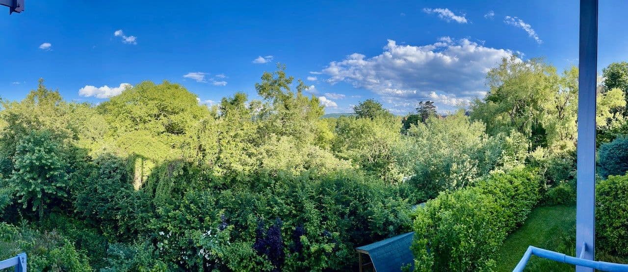 Prenájom bytu 6-izbový 165 m², Karlsruhe, Bádensko-Wurttembersko Prenájom bytu 6-izbový 165 m², Karlsruhe, Bádensko-Wurttembersko