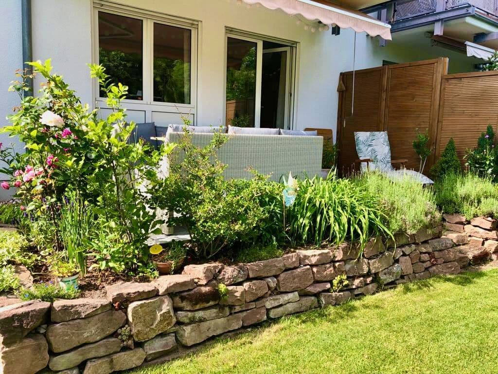 Prenájom bytu 6-izbový 165 m², Karlsruhe, Bádensko-Wurttembersko Prenájom bytu 6-izbový 165 m², Karlsruhe, Bádensko-Wurttembersko