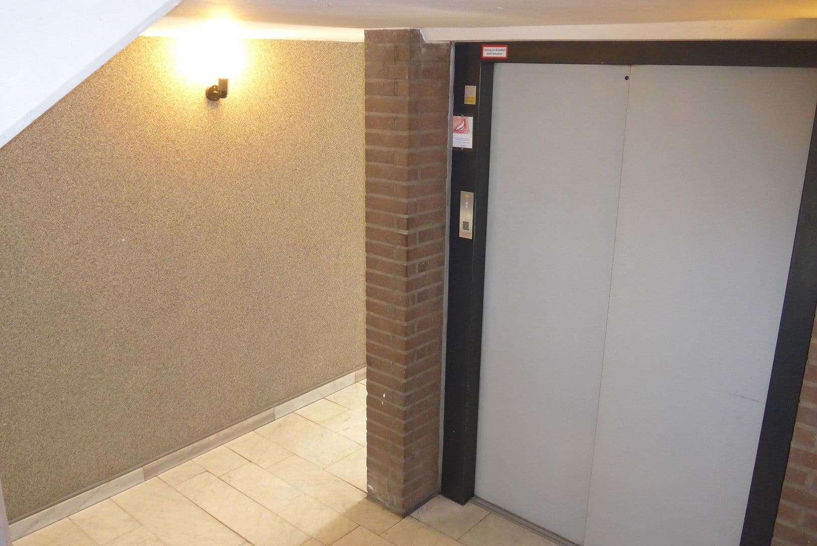 Prenájom bytu 2-izbový 60 m², Düsseldorf, Severné Porýnie - Westfálsko Prenájom bytu 2-izbový 60 m², Düsseldorf, Severné Porýnie - Westfálsko