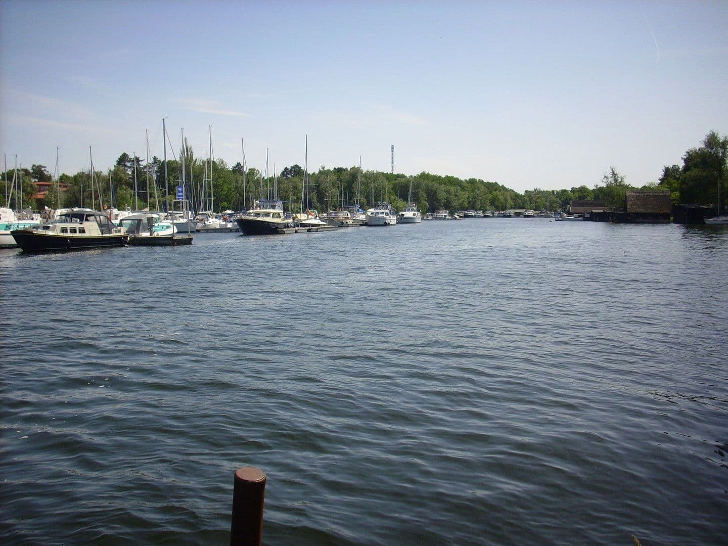 Predaj pozemku 671 m², Inselstraße, Rechlin, Meklenbursko-Predpomoransko Predaj pozemku 671 m², Inselstraße, Rechlin, Meklenbursko-Predpomoransko