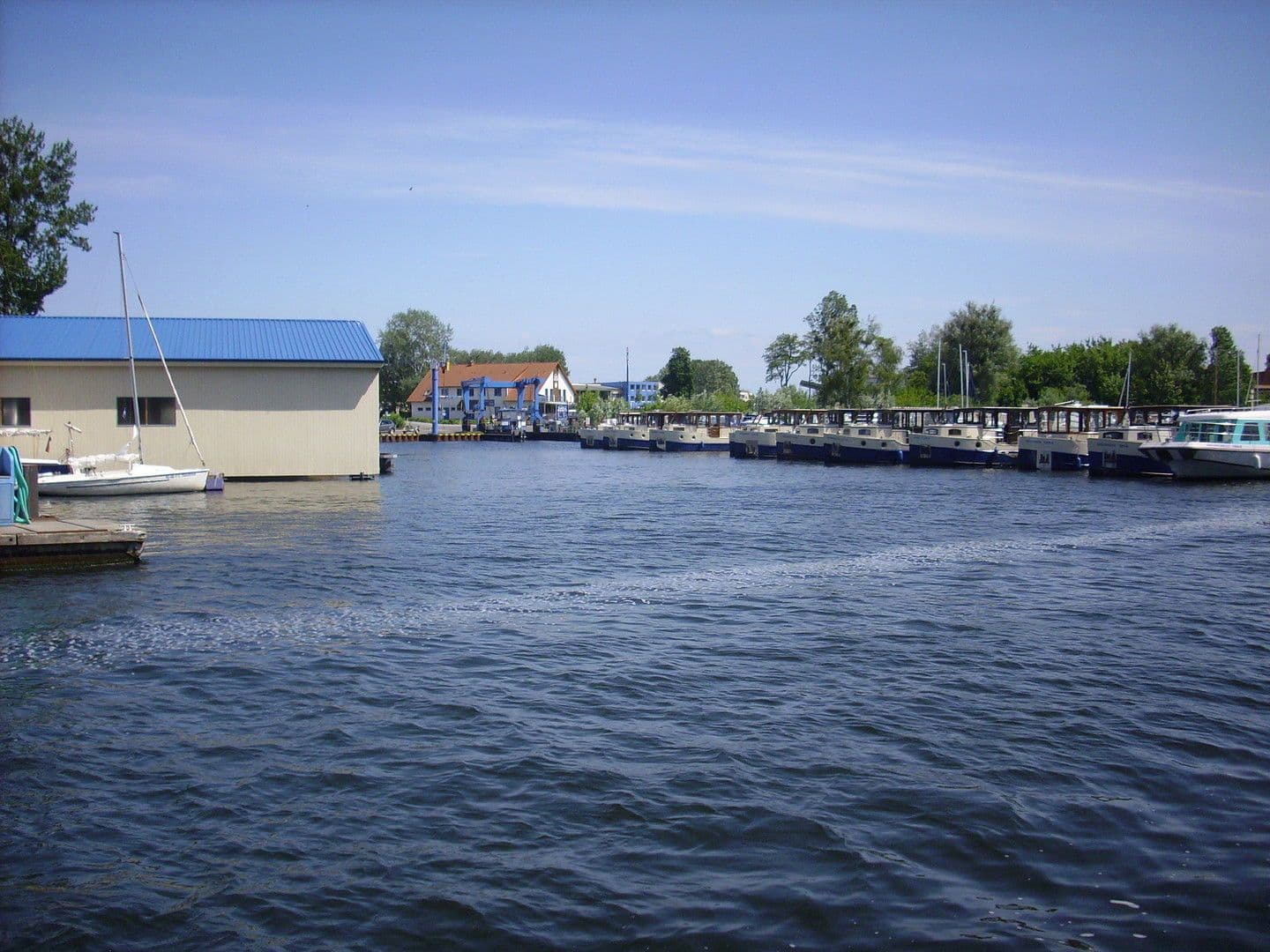 Predaj pozemku 671 m², Inselstraße, Rechlin, Meklenbursko-Predpomoransko Predaj pozemku 671 m², Inselstraße, Rechlin, Meklenbursko-Predpomoransko