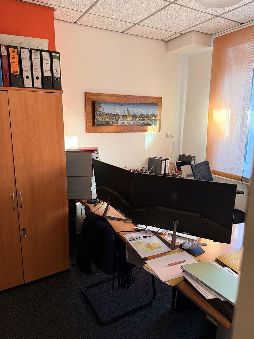 Prenájom kancelárie 70 m², Steinhofstraße 1, Dortmund, Severné Porýnie - Westfálsko Prenájom kancelárie 70 m², Steinhofstraße 1, Dortmund, Severné Porýnie - Westfálsko