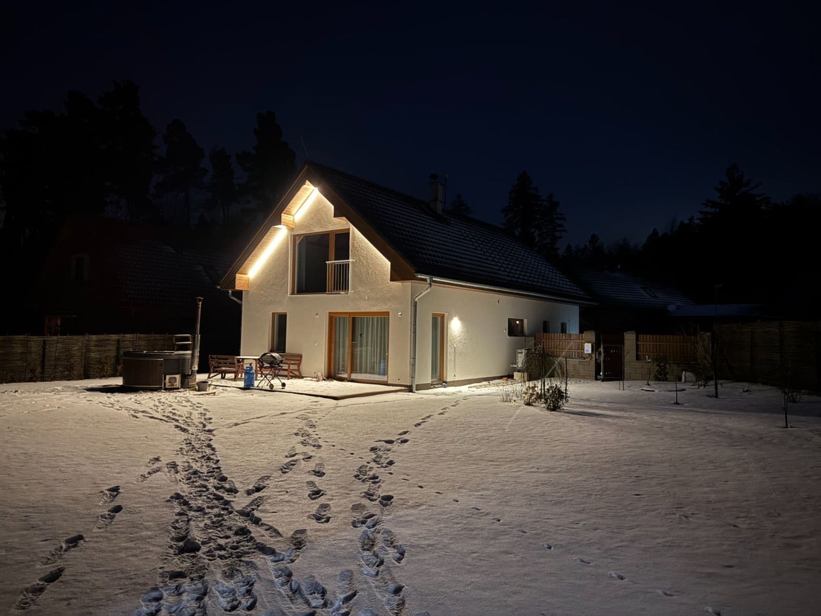 Prenájom domu 160 m², pozemek 926 m², Hradešín, Středočeský kraj Prenájom domu 160 m², pozemek 926 m², Hradešín, Středočeský kraj