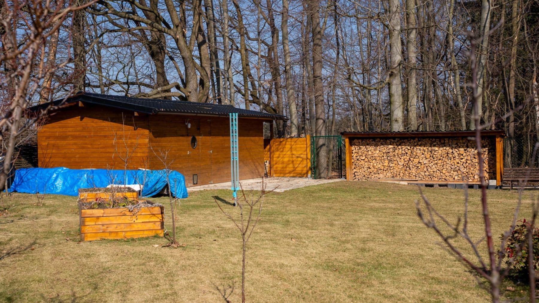 Prenájom domu 160 m², pozemek 926 m², Hradešín, Středočeský kraj Prenájom domu 160 m², pozemek 926 m², Hradešín, Středočeský kraj