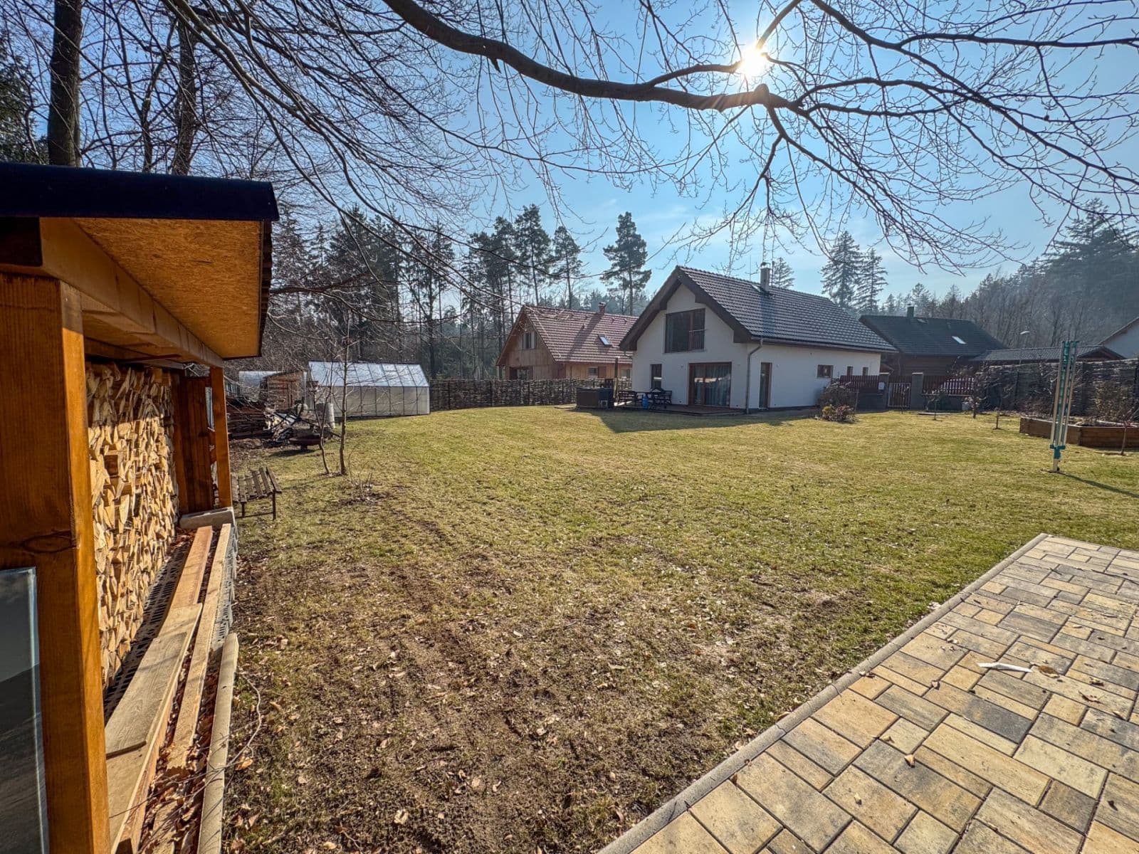 Prenájom domu 160 m², pozemek 926 m², Hradešín, Středočeský kraj Prenájom domu 160 m², pozemek 926 m², Hradešín, Středočeský kraj