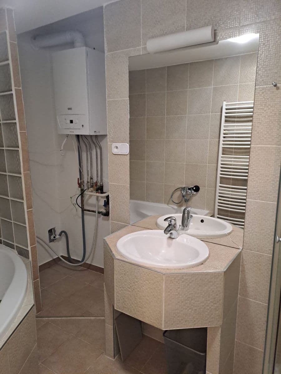 Predaj bytu 3-izbový 65 m², Nezamyslova, Brno, Jihomoravský kraj Predaj bytu 3-izbový 65 m², Nezamyslova, Brno, Jihomoravský kraj