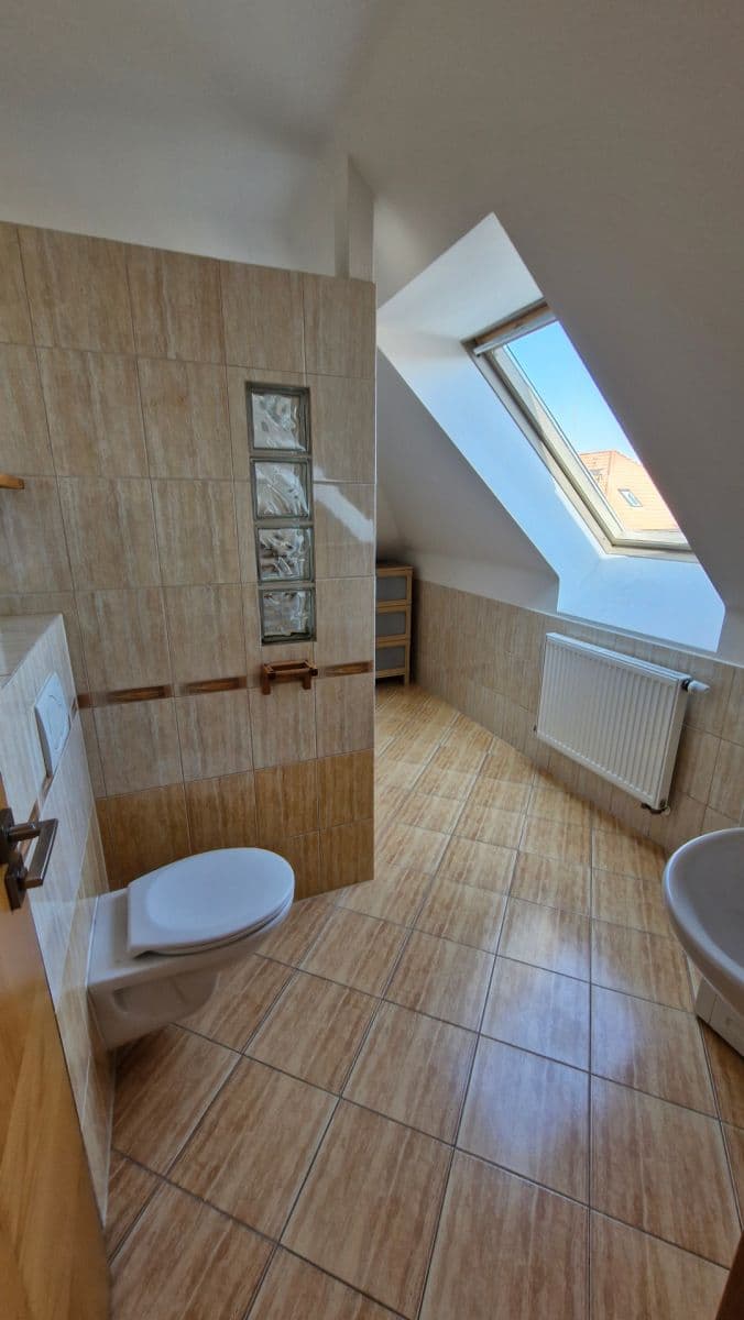 Predaj bytu 2-izbový 57 m², Mydlářka, Praha, Praha Predaj bytu 2-izbový 57 m², Mydlářka, Praha, Praha