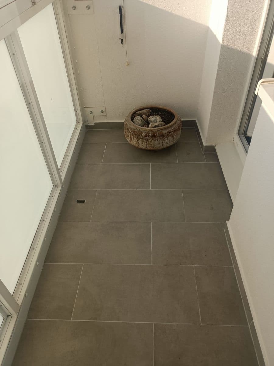 Prenájom bytu 3-izbový 65 m², Janovská, Praha, Praha Prenájom bytu 3-izbový 65 m², Janovská, Praha, Praha