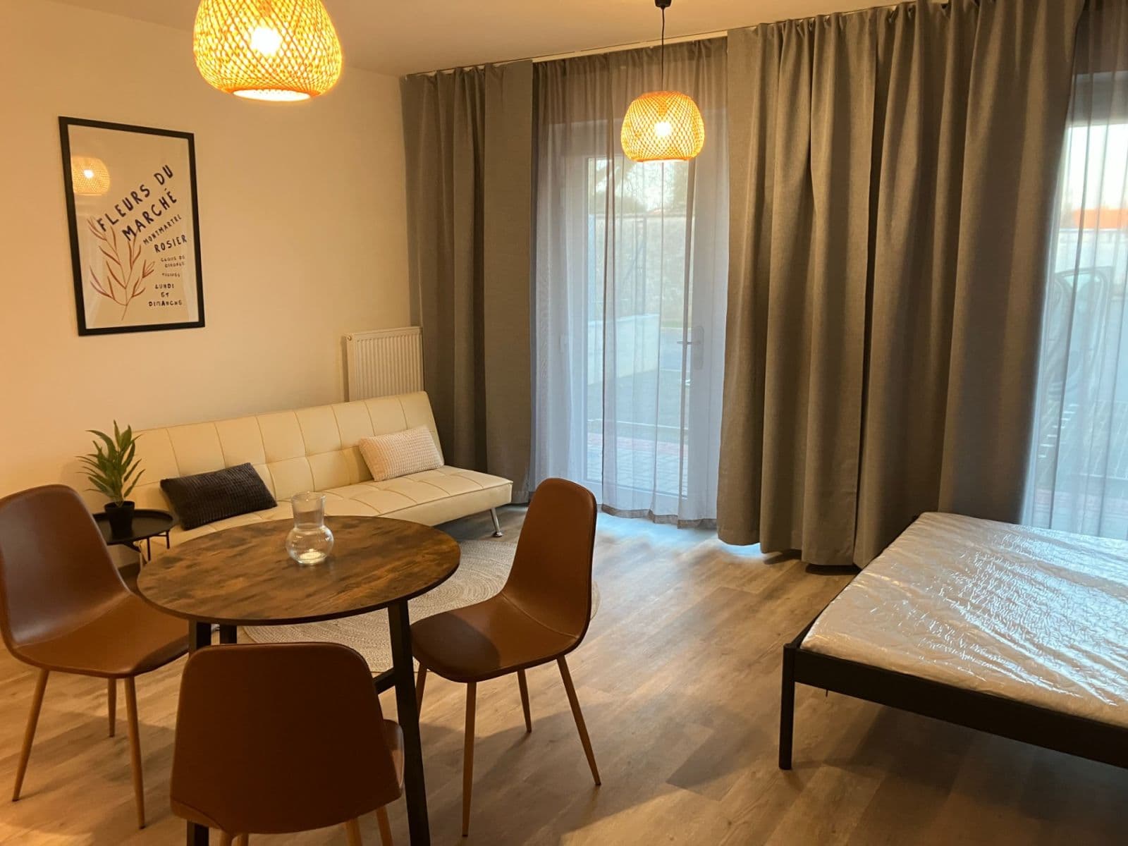 Prenájom bytu 1-izbový 36 m², Kounická, Český Brod, Středočeský kraj Prenájom bytu 1-izbový 36 m², Kounická, Český Brod, Středočeský kraj