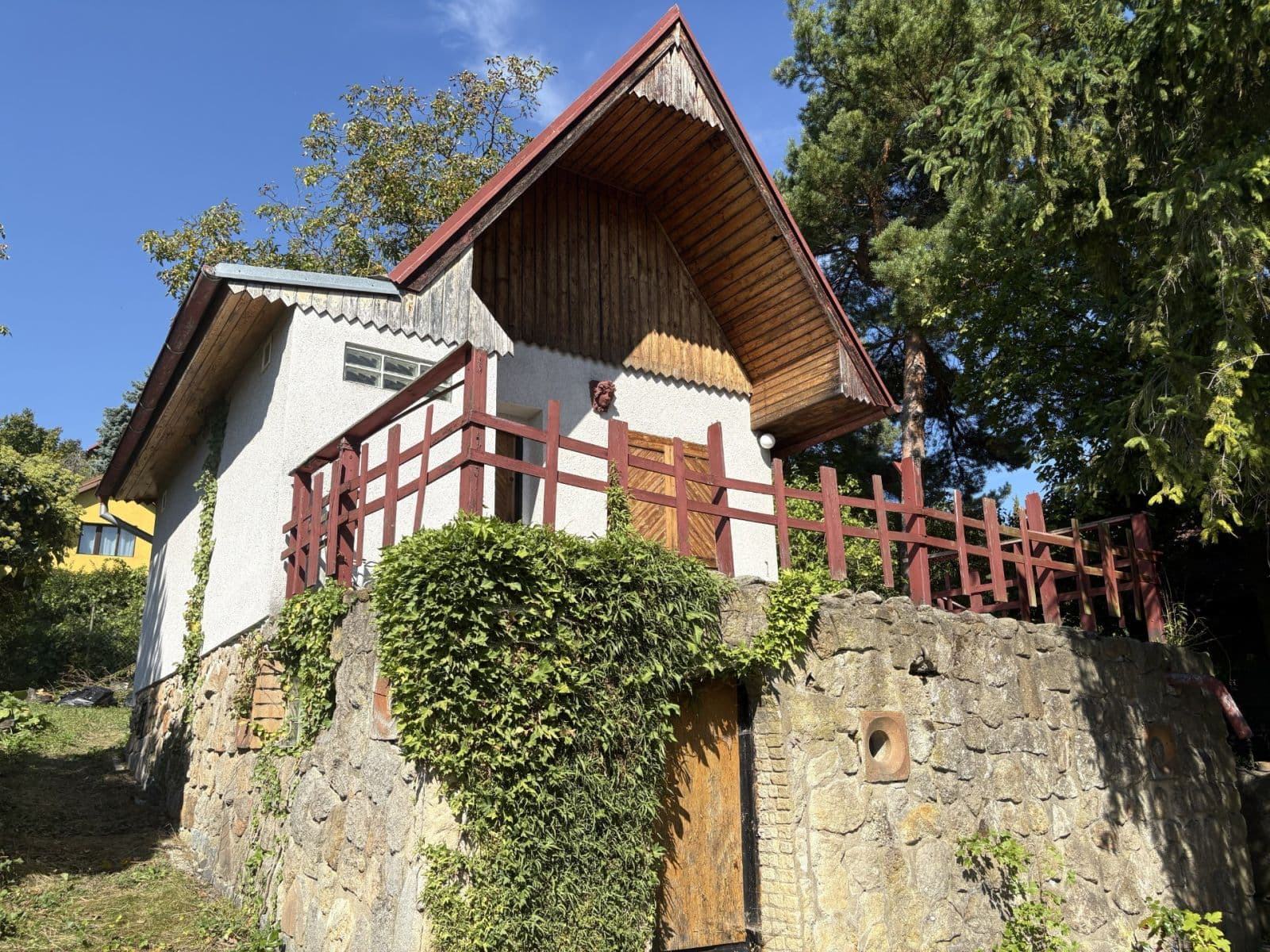 Predaj rekreačného objektu 28 m², pozemek 579 m², Libušín, Středočeský kraj Predaj rekreačného objektu 28 m², pozemek 579 m², Libušín, Středočeský kraj