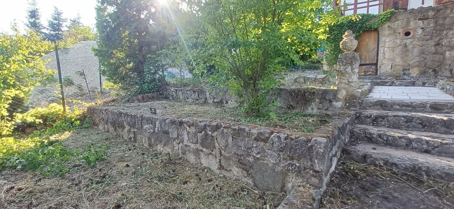 Predaj rekreačného objektu 28 m², pozemok 579 m², Libušín, Středočeský kraj Predaj rekreačného objektu 28 m², pozemok 579 m², Libušín, Středočeský kraj
