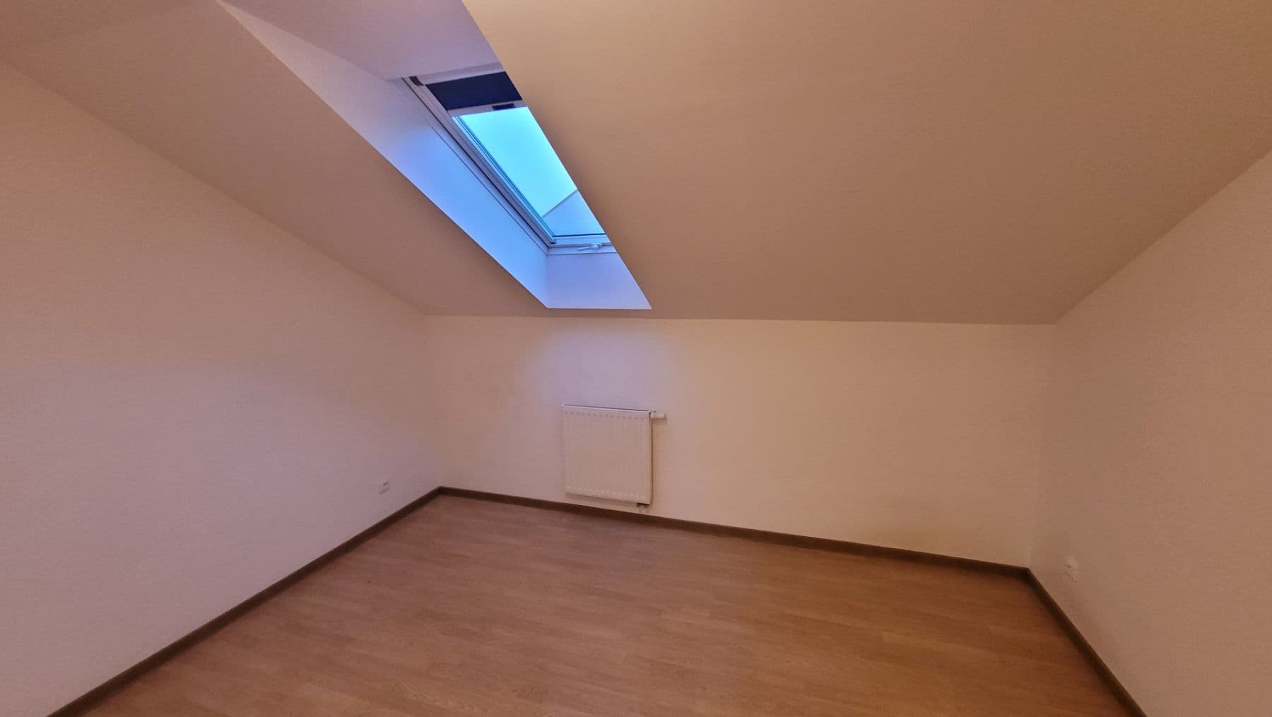 Prenájom bytu 3-izbový 72 m², Veletržní, Praha, Praha Prenájom bytu 3-izbový 72 m², Veletržní, Praha, Praha