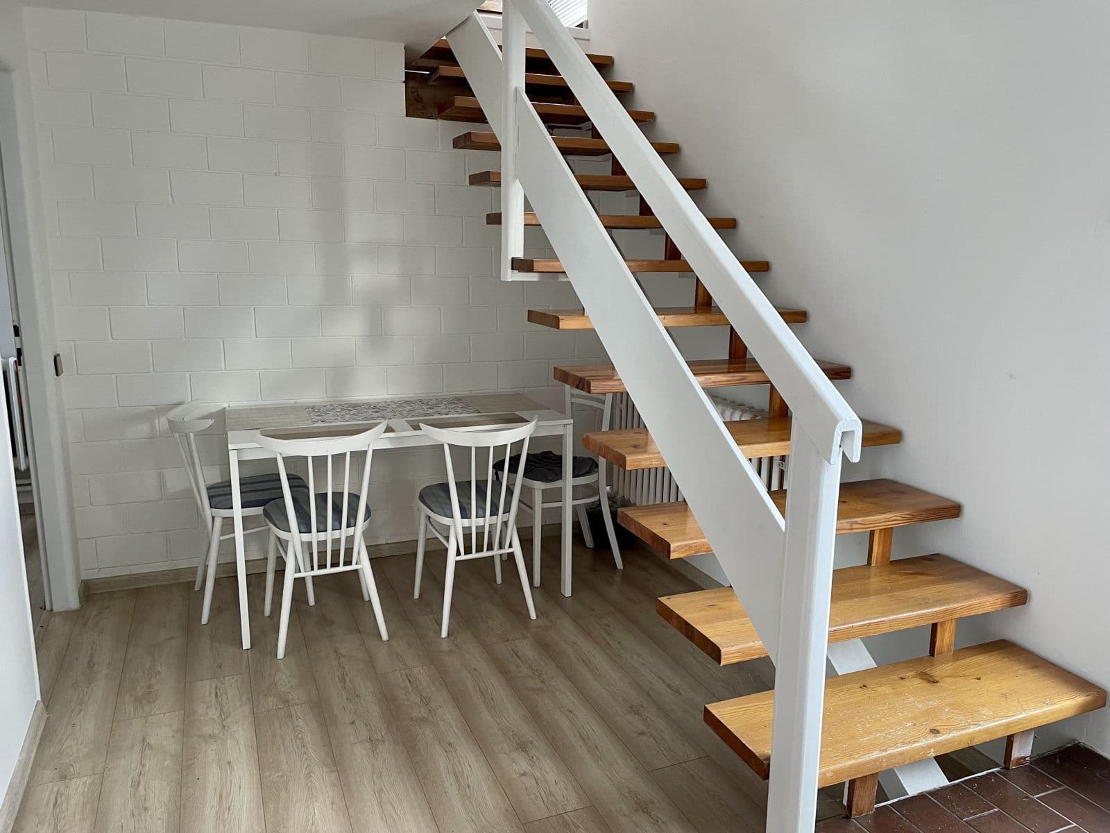 Prenájom domu 250 m², pozemek 780 m², Morušová, Senohraby, Středočeský kraj Prenájom domu 250 m², pozemek 780 m², Morušová, Senohraby, Středočeský kraj