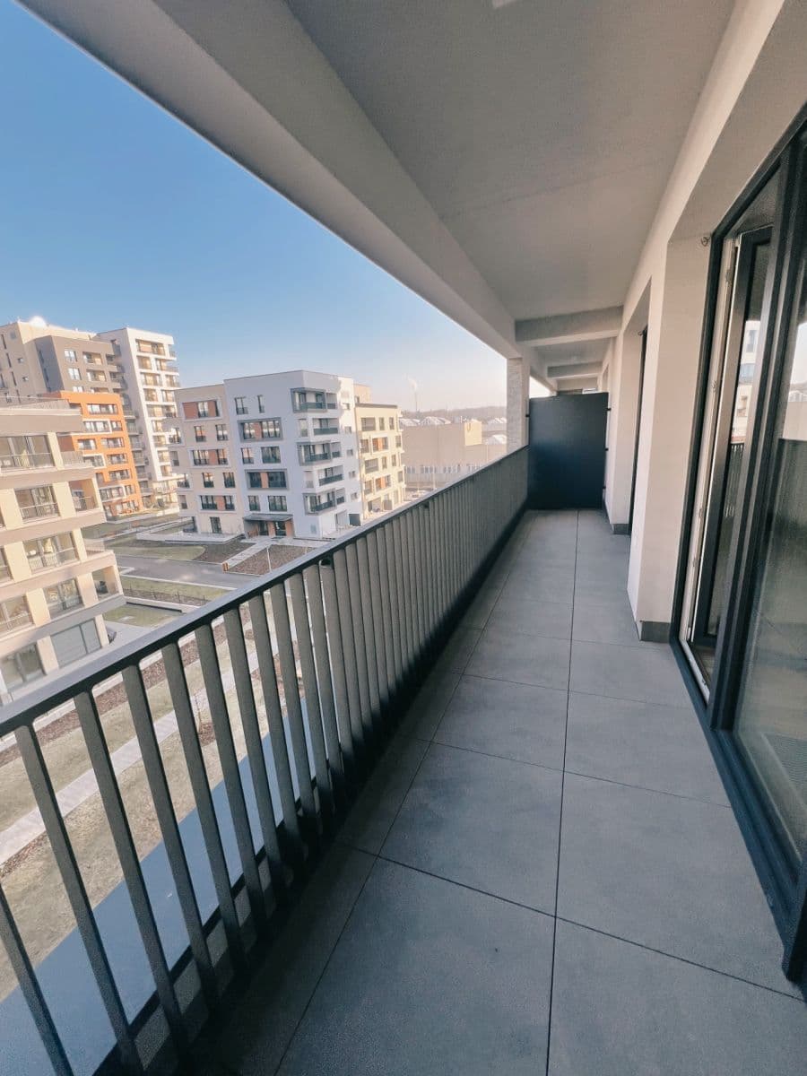 Prenájom bytu 2-izbový 56 m², Poděbradská, Praha, Praha Prenájom bytu 2-izbový 56 m², Poděbradská, Praha, Praha