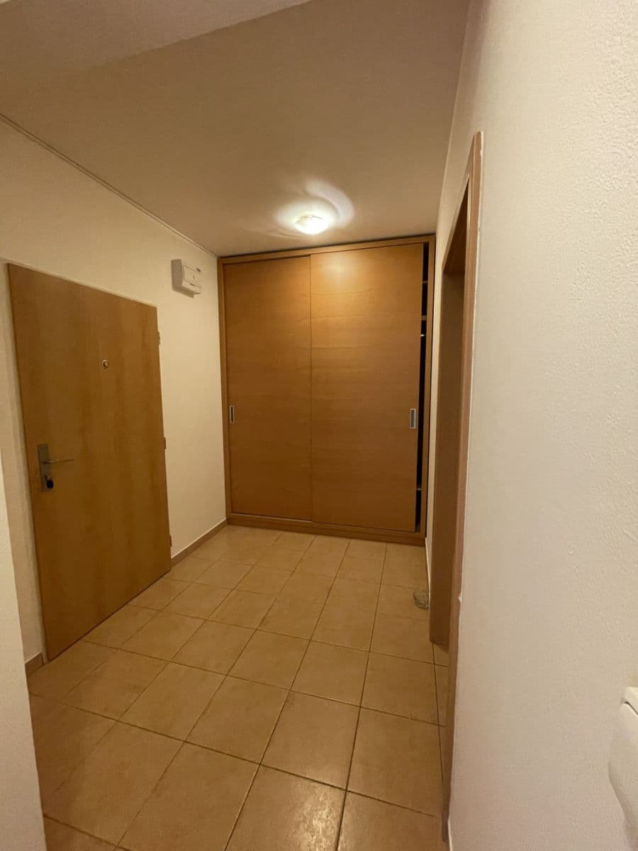 Prenájom bytu 2-izbový 60 m², Blachutova, Praha, Praha Prenájom bytu 2-izbový 60 m², Blachutova, Praha, Praha