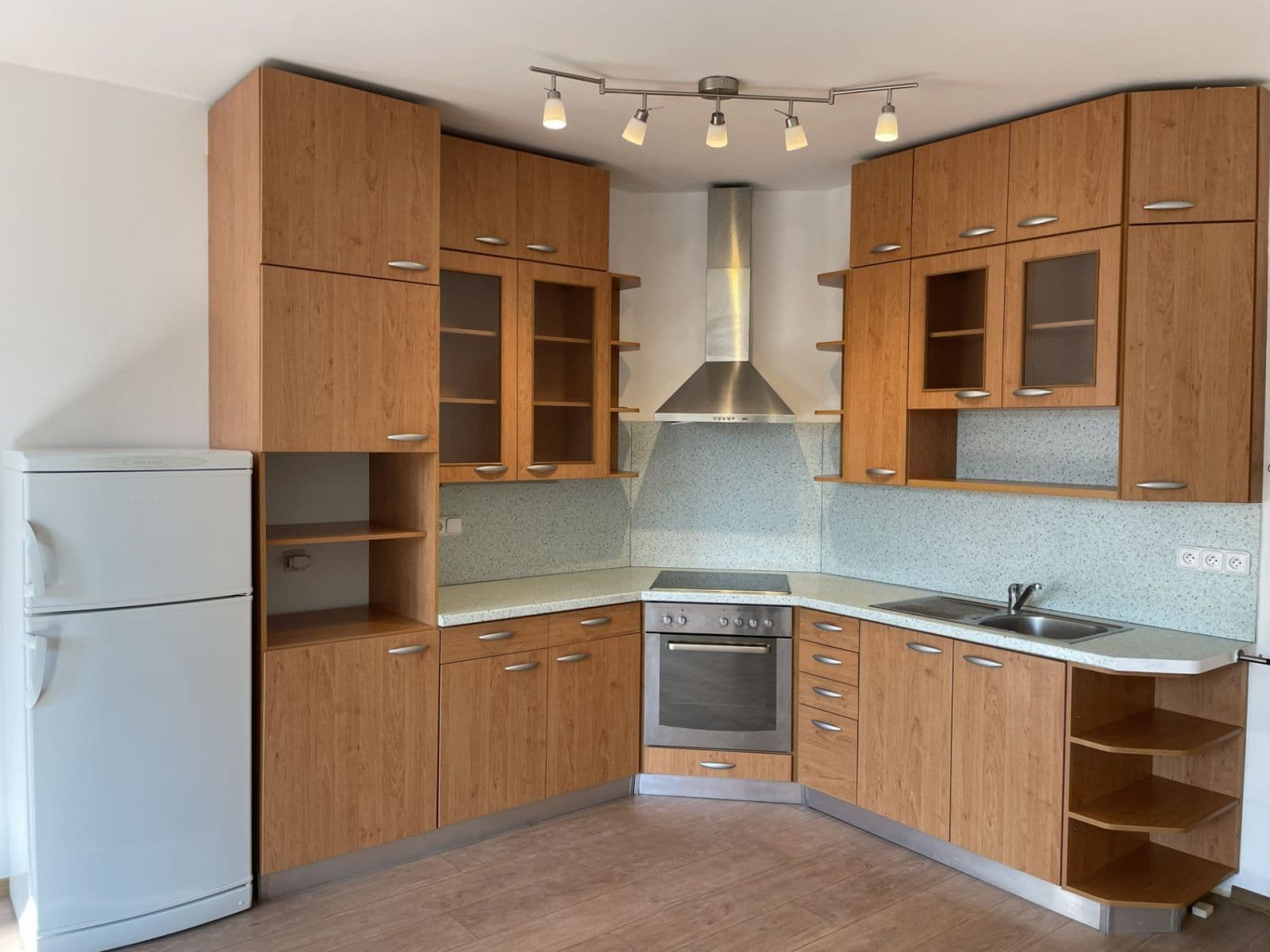 Prenájom bytu 2-izbový 60 m², Blachutova, Praha, Praha Prenájom bytu 2-izbový 60 m², Blachutova, Praha, Praha