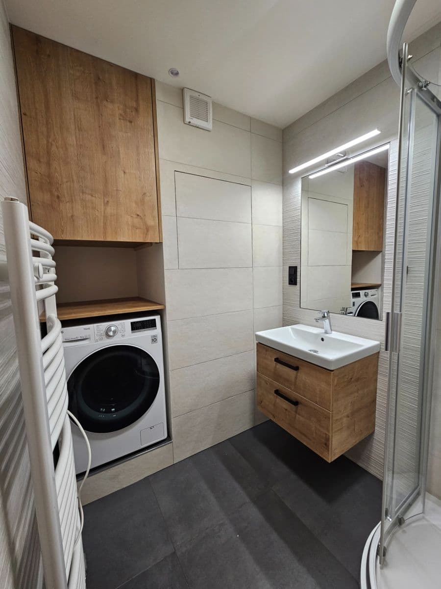 Predaj bytu 3-izbový 68 m², Dubečská, Praha, Praha Predaj bytu 3-izbový 68 m², Dubečská, Praha, Praha