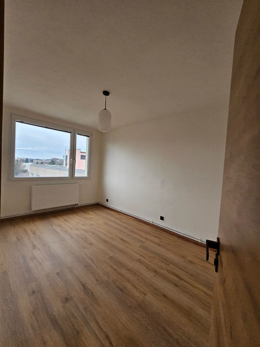 Predaj bytu 3-izbový 68 m², Dubečská, Praha, Praha Predaj bytu 3-izbový 68 m², Dubečská, Praha, Praha