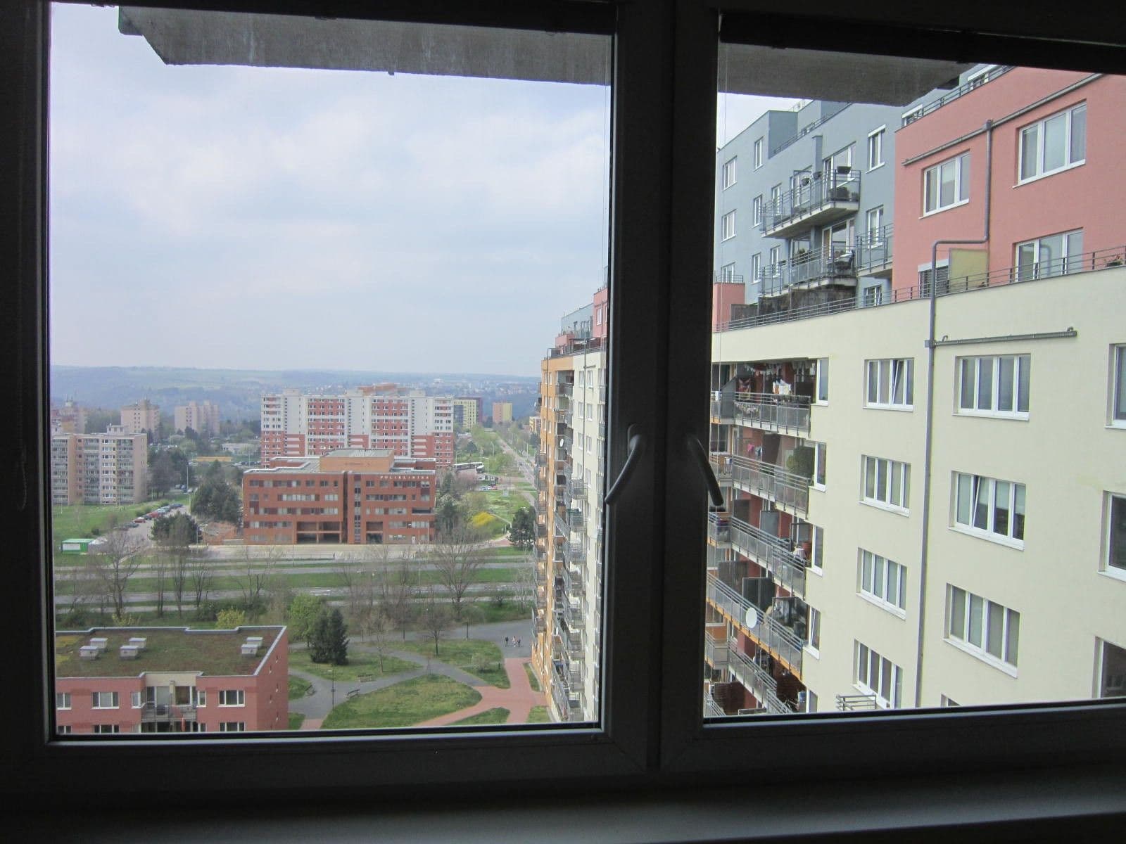 Prenájom bytu 2-izbový 38 m², Hnězdenská, Praha, Praha Prenájom bytu 2-izbový 38 m², Hnězdenská, Praha, Praha