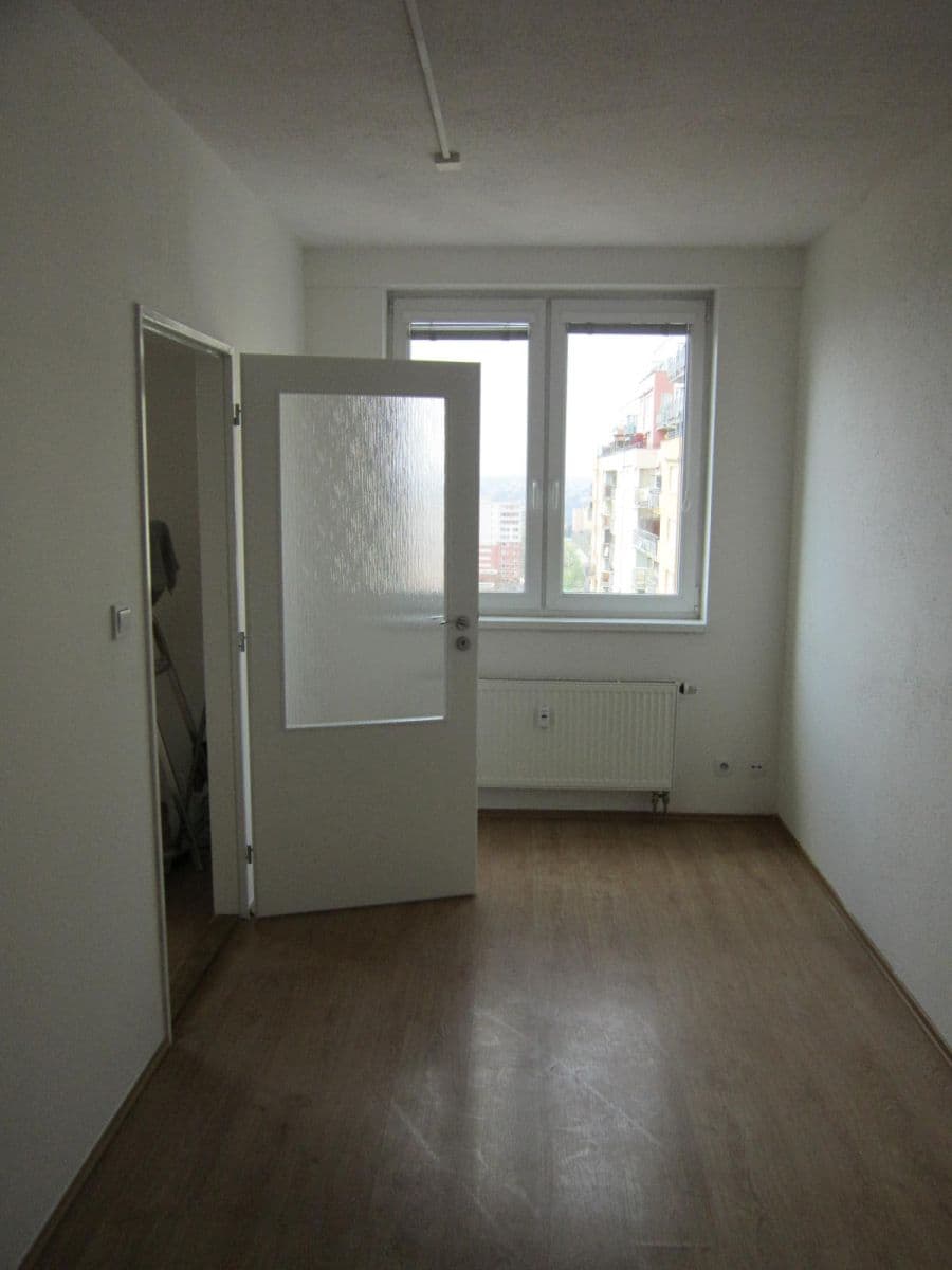 Prenájom bytu 2-izbový 38 m², Hnězdenská, Praha, Praha Prenájom bytu 2-izbový 38 m², Hnězdenská, Praha, Praha